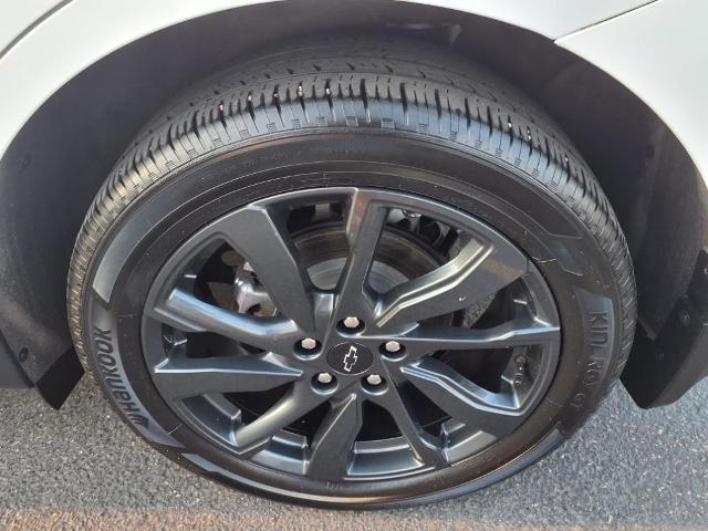 used 2022 Chevrolet Equinox car, priced at $22,900