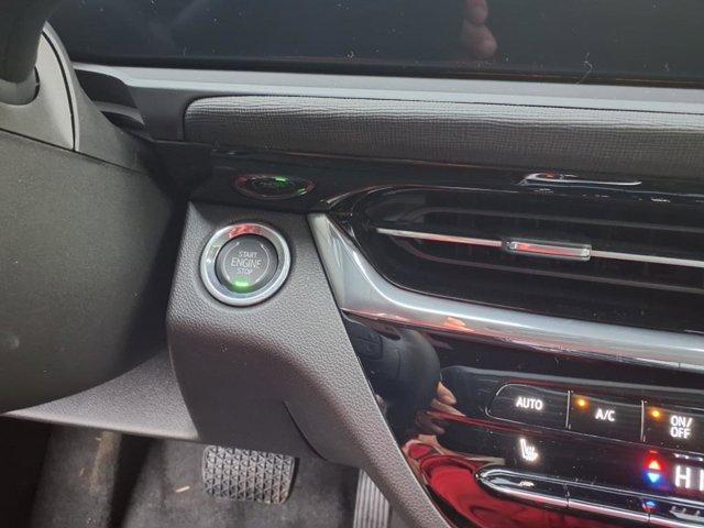 new 2025 Buick Envista car, priced at $29,945