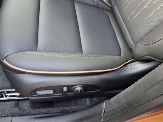 new 2025 Buick Envista car, priced at $29,945