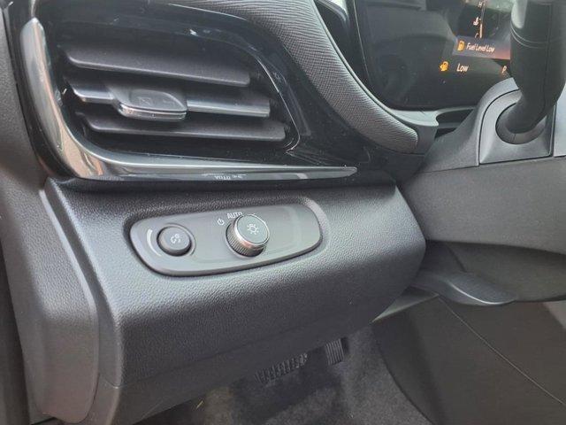 new 2025 Buick Envista car, priced at $29,945