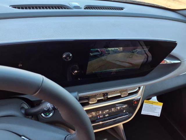 new 2025 Buick Envista car, priced at $29,695