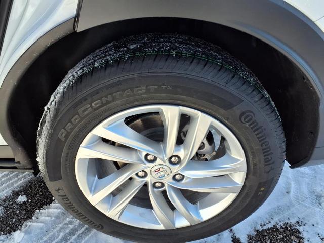 new 2025 Buick Envista car, priced at $25,045