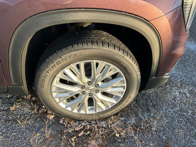 new 2026 GMC Acadia car, priced at $50,274