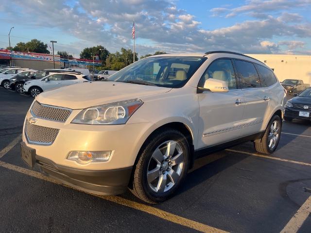 used 2011 Chevrolet Traverse car, priced at $5,900