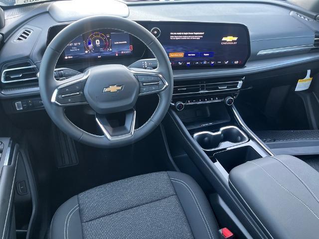 new 2026 Chevrolet Traverse car, priced at $43,419
