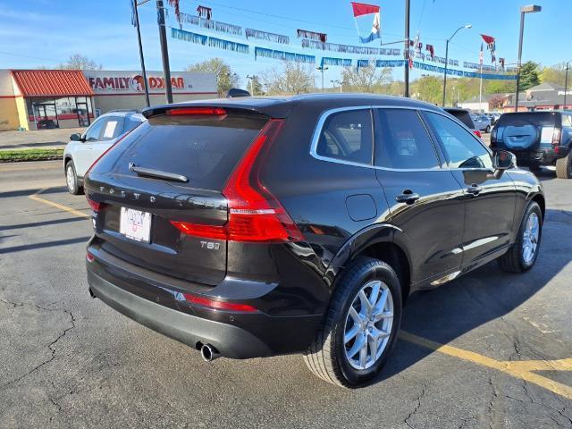used 2021 Volvo XC60 car, priced at $22,900