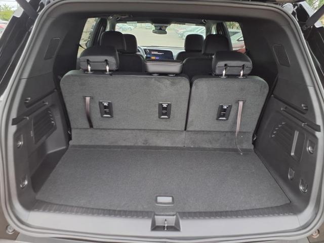 new 2025 Chevrolet Traverse car, priced at $48,704
