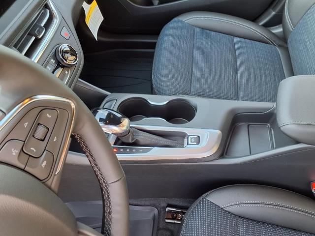 new 2025 Buick Envista car, priced at $26,835