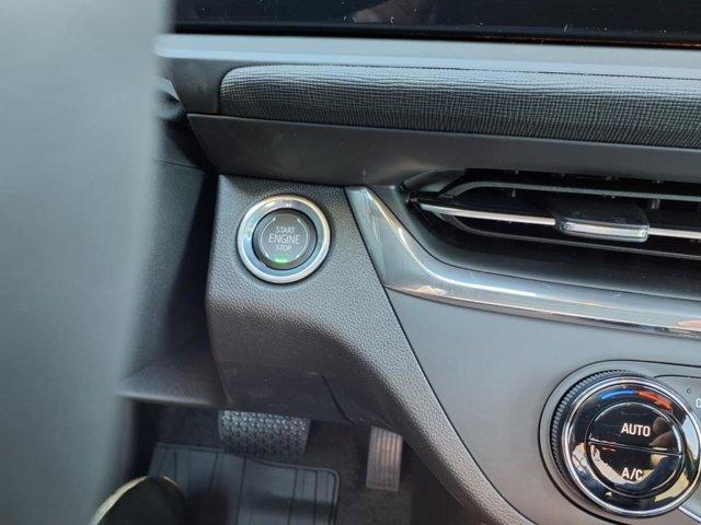 new 2025 Buick Envista car, priced at $26,835