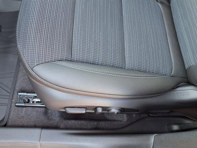 new 2025 Buick Envista car, priced at $26,835