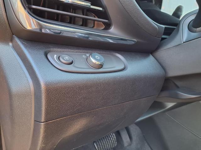 new 2025 Buick Envista car, priced at $26,835