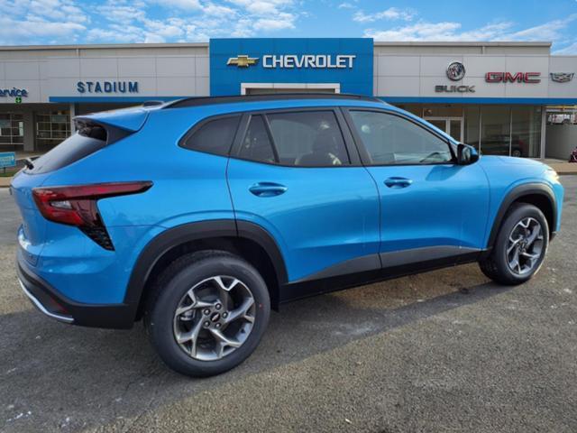 new 2025 Chevrolet Trax car, priced at $25,825