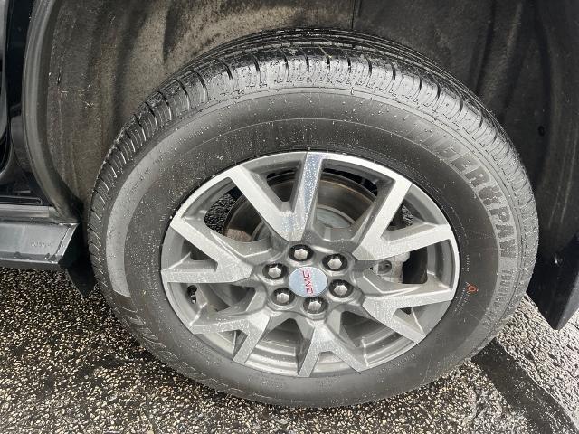 used 2023 GMC Acadia car, priced at $32,900