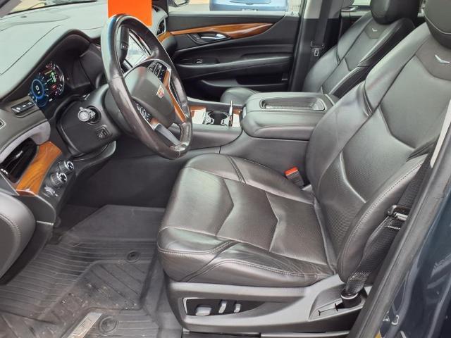 used 2019 Cadillac Escalade ESV car, priced at $38,900