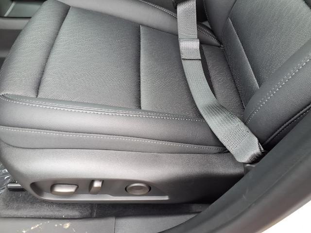 new 2026 Chevrolet Equinox car, priced at $32,340