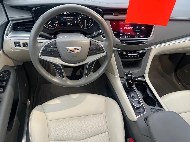 used 2023 Cadillac XT5 car, priced at $34,900