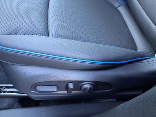 new 2025 Buick Encore GX car, priced at $32,214