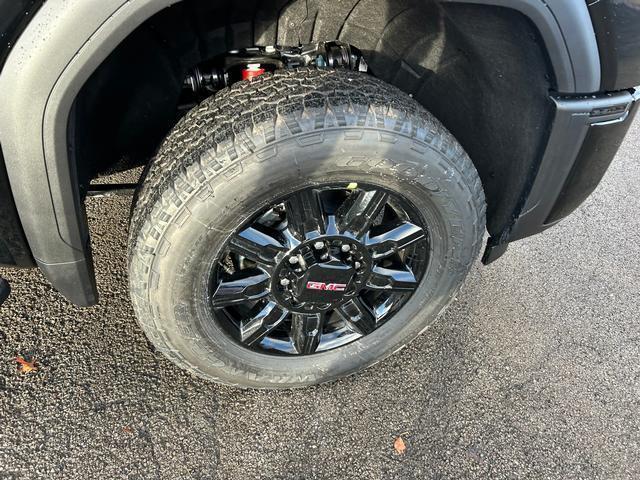 new 2026 GMC Sierra 2500 car, priced at $78,574