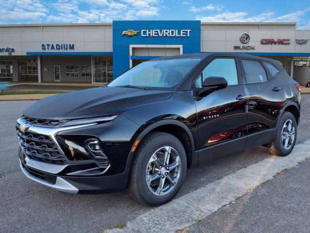 new 2025 Chevrolet Blazer car, priced at $38,135