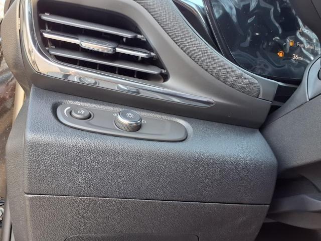 new 2025 Buick Envista car, priced at $26,585