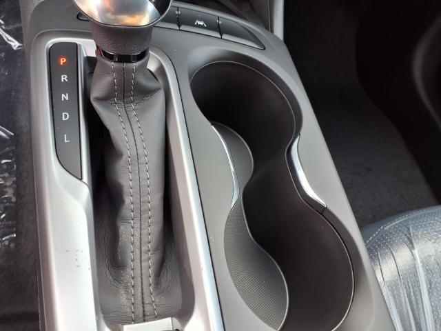 new 2025 Buick Envista car, priced at $27,280
