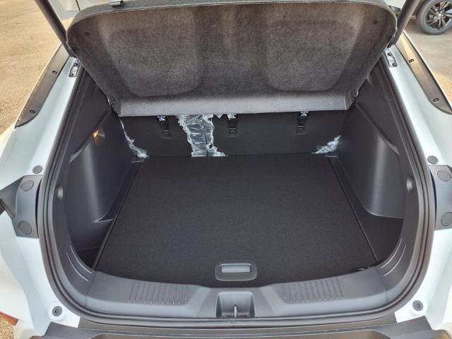 new 2025 Buick Envista car, priced at $27,280