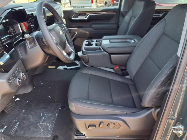 new 2025 Chevrolet Silverado 1500 car, priced at $52,990