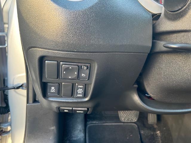 used 2013 Nissan Juke car, priced at $5,900