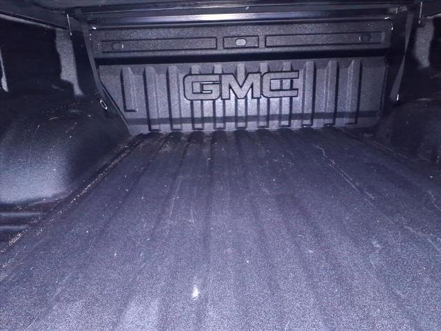 used 2022 GMC Canyon car, priced at $31,900