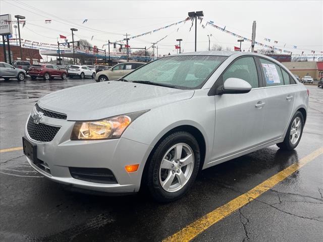 used 2014 Chevrolet Cruze car, priced at $8,900