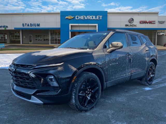 new 2025 Chevrolet Blazer car, priced at $40,034