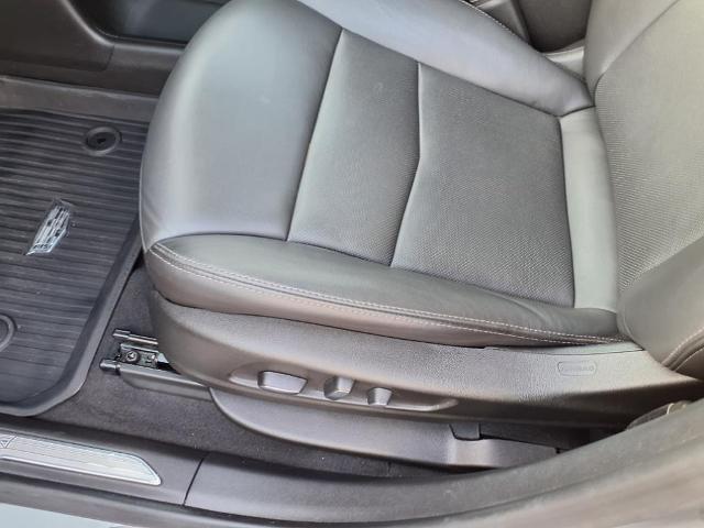 used 2023 Cadillac XT5 car, priced at $35,900