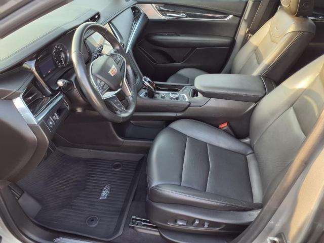 used 2023 Cadillac XT5 car, priced at $35,900