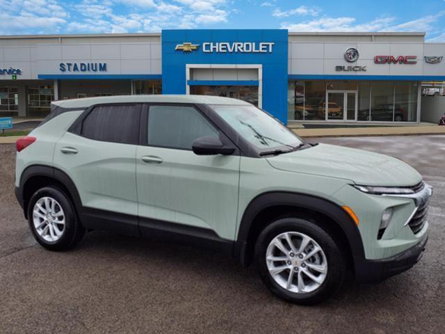 new 2025 Chevrolet TrailBlazer car, priced at $27,730