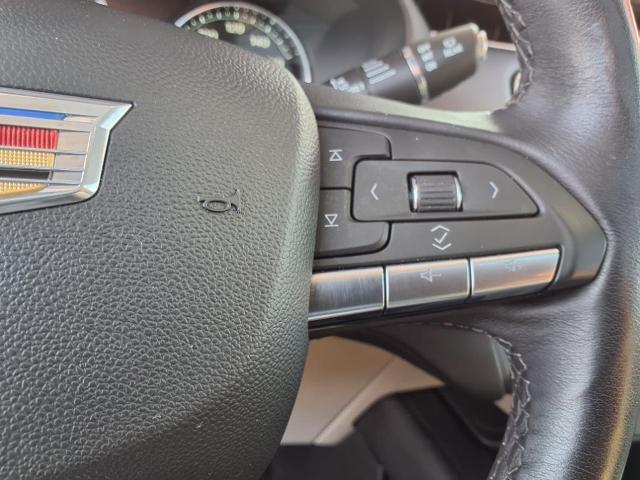 used 2022 Cadillac XT4 car, priced at $27,900