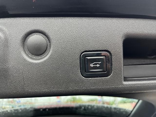 used 2022 Chevrolet Equinox car, priced at $20,900