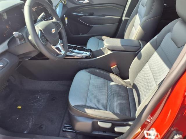 new 2025 Chevrolet Trax car, priced at $26,179