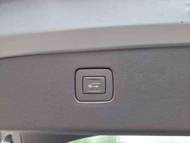 new 2025 Buick Envista car, priced at $28,424