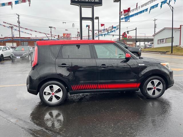 used 2015 Kia Soul car, priced at $8,900