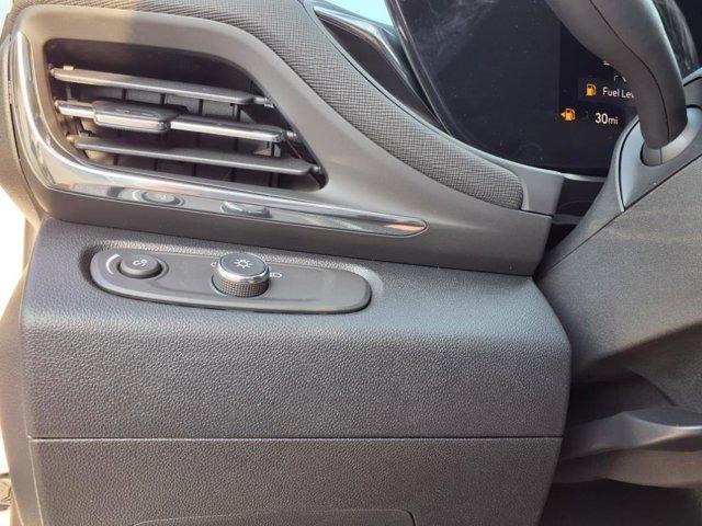 new 2025 Buick Envista car, priced at $26,239