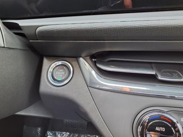 new 2025 Buick Envista car, priced at $26,734