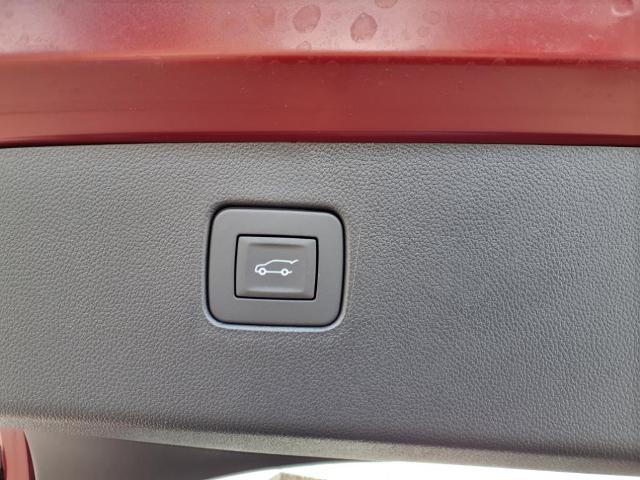 new 2025 Buick Envista car, priced at $26,734