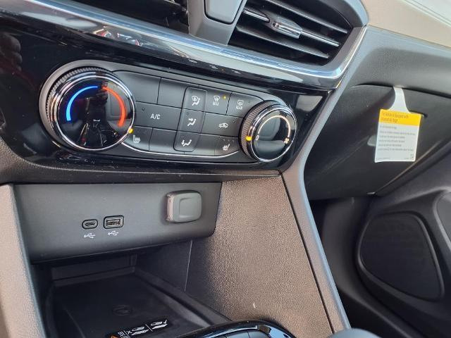 new 2025 Buick Encore GX car, priced at $32,620