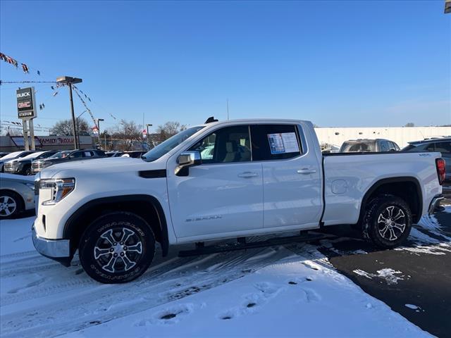 used 2022 GMC Sierra 1500 Limited car, priced at $33,900