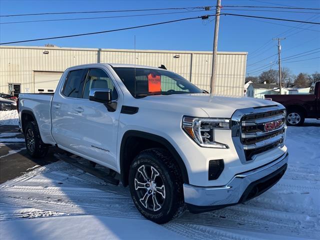 used 2022 GMC Sierra 1500 Limited car, priced at $33,900