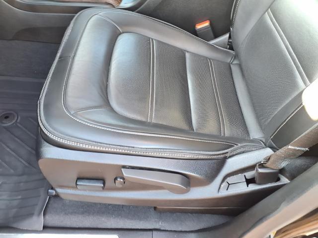 used 2022 GMC Canyon car, priced at $34,900