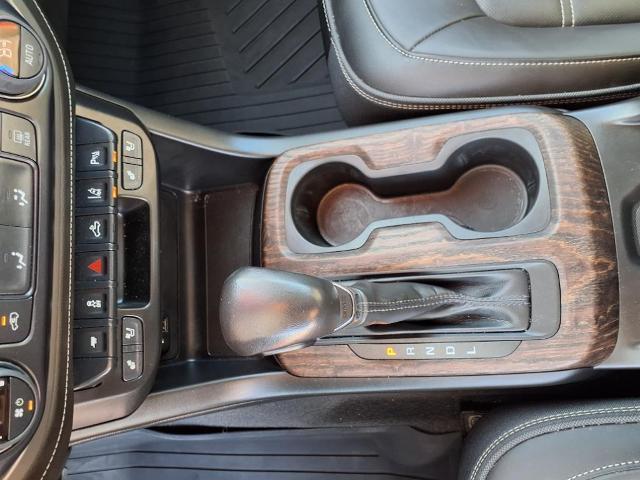 used 2022 GMC Canyon car, priced at $34,900