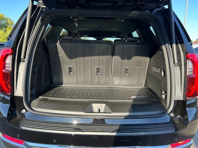 new 2025 GMC Yukon car, priced at $77,029