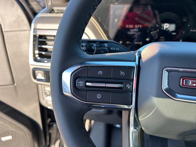 new 2025 GMC Yukon car, priced at $77,029