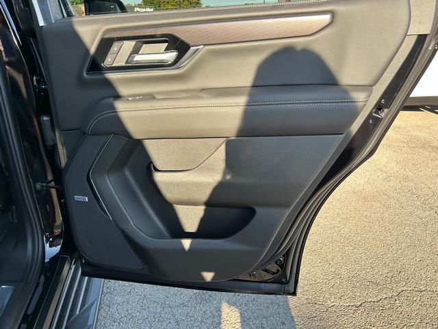 new 2025 GMC Yukon car, priced at $77,029